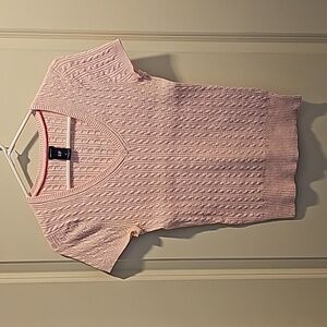 GAP Pink Knit Short Sleeve V-neck Top (Medium)